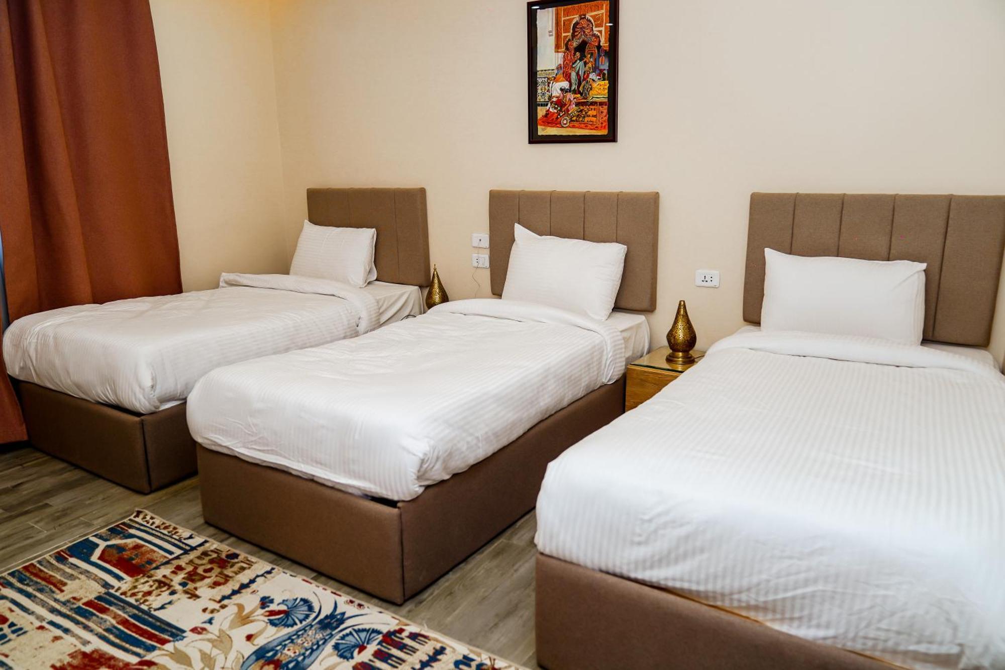 Pyramids Hotel Kafret el-Gabal エクステリア 写真