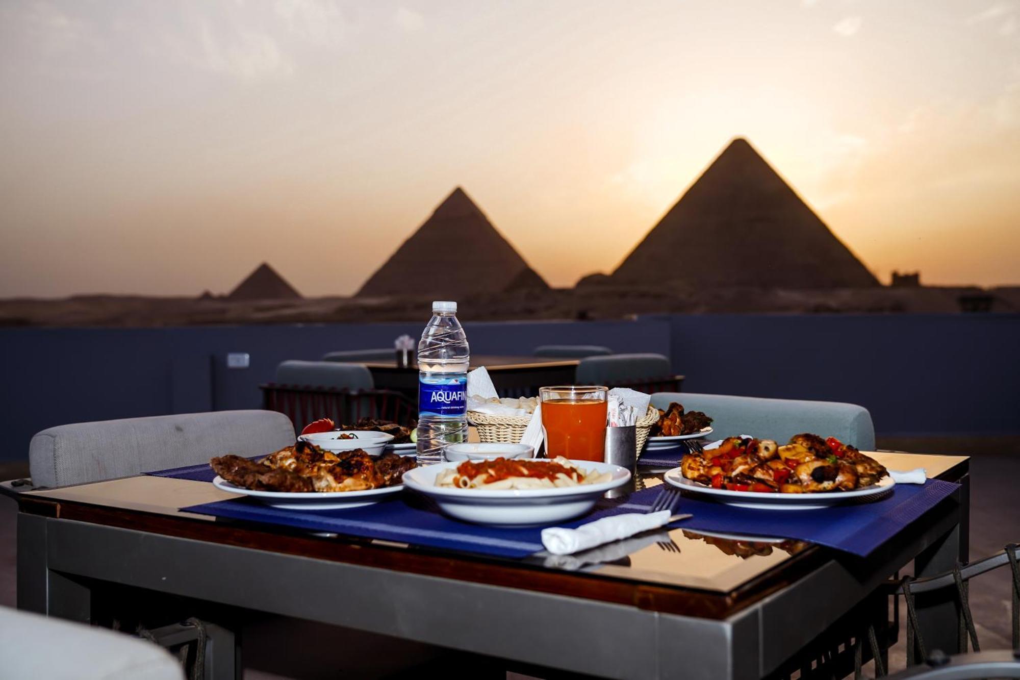 Pyramids Hotel Kafret el-Gabal エクステリア 写真