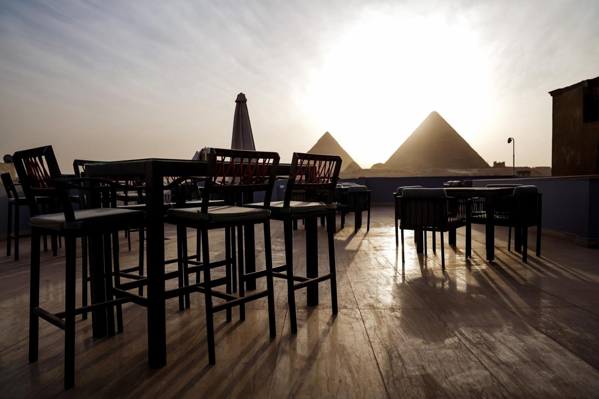 Pyramids Hotel Kafret el-Gabal エクステリア 写真