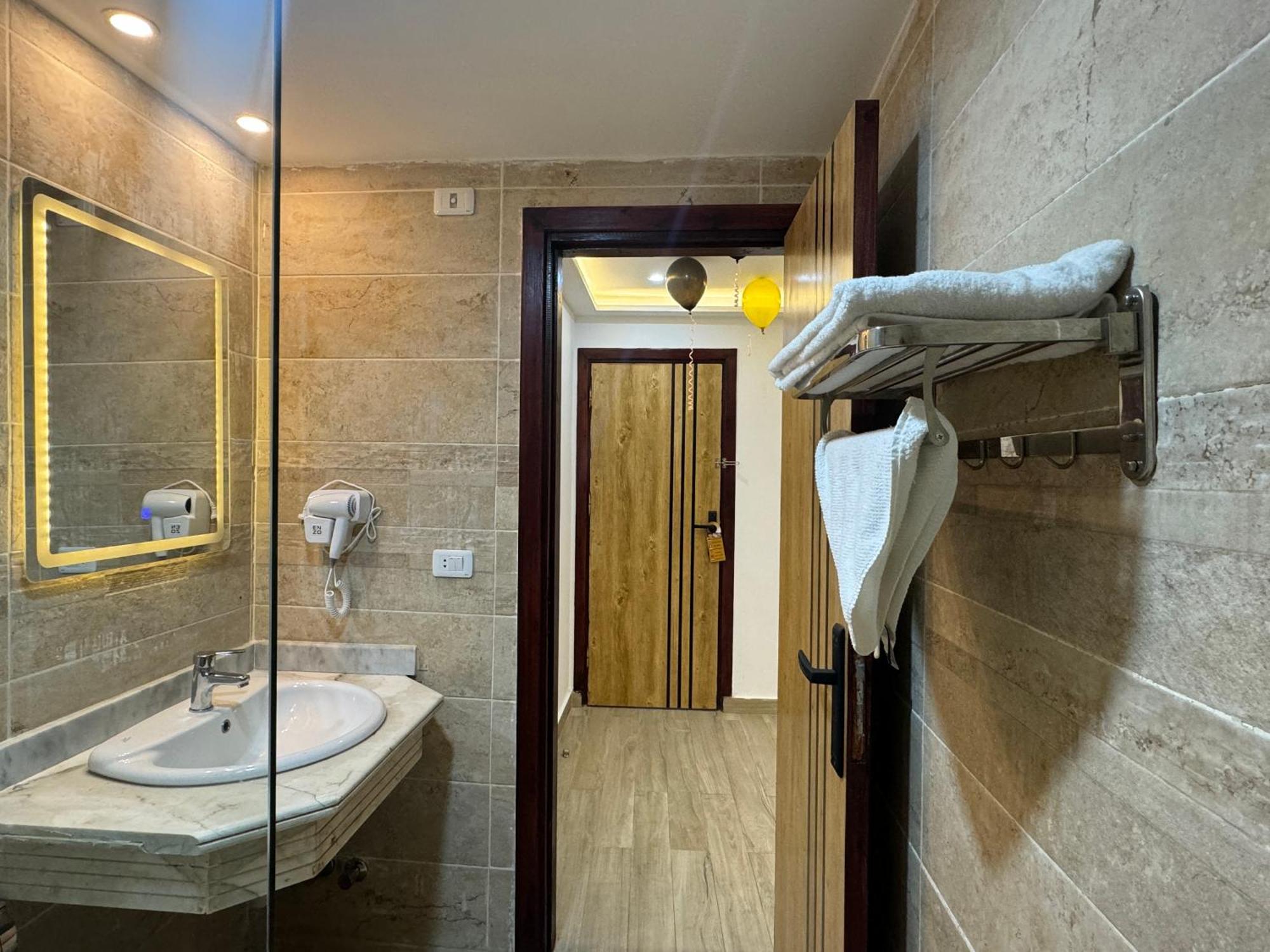 Pyramids Hotel Kafret el-Gabal エクステリア 写真