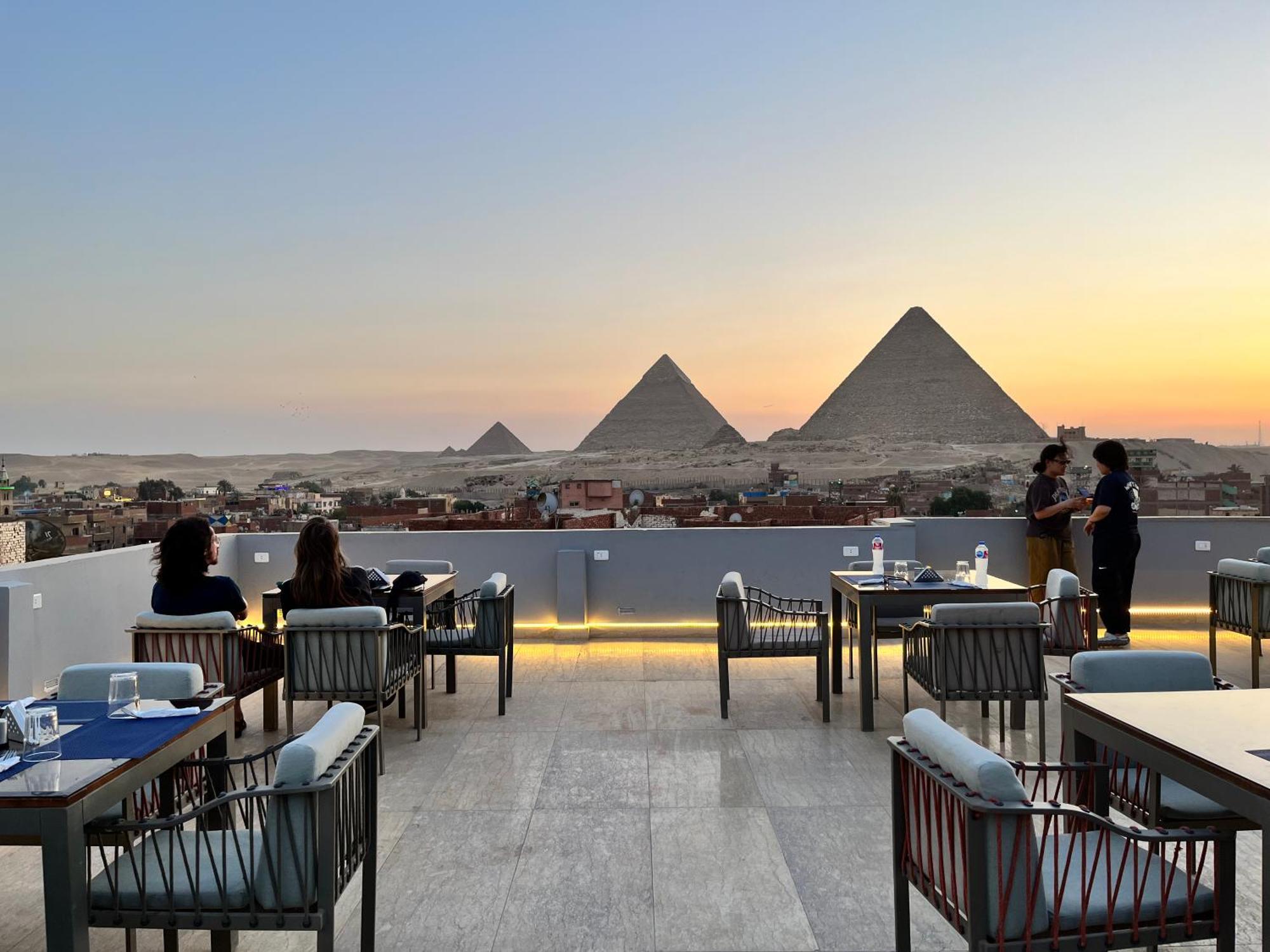 Pyramids Hotel Kafret el-Gabal エクステリア 写真